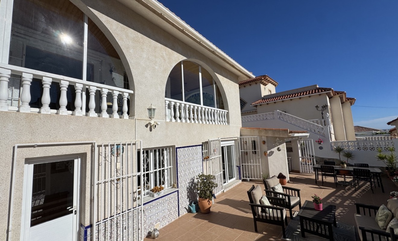 Wederverkoop - Villa - Villamartín