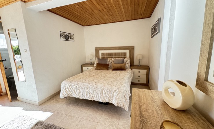 Wederverkoop - Villa - Villamartín