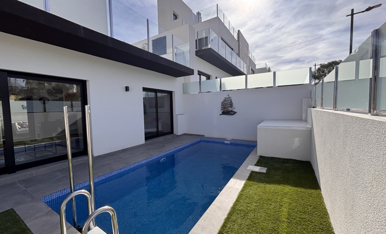 Sale - Villa - Villamartín
