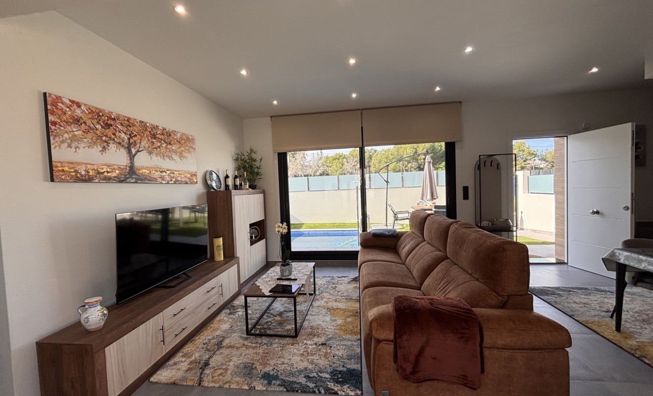 Sale - Villa - Villamartín