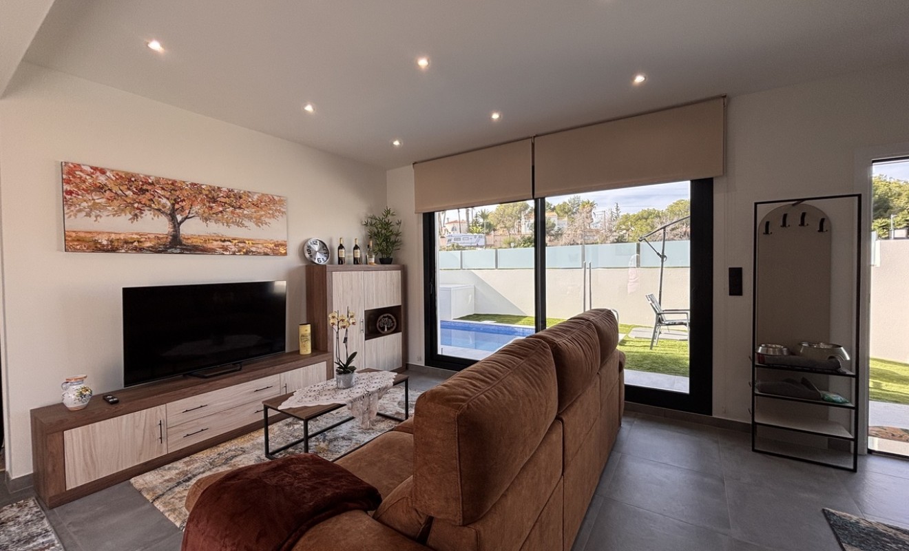 Sale - Villa - Villamartín