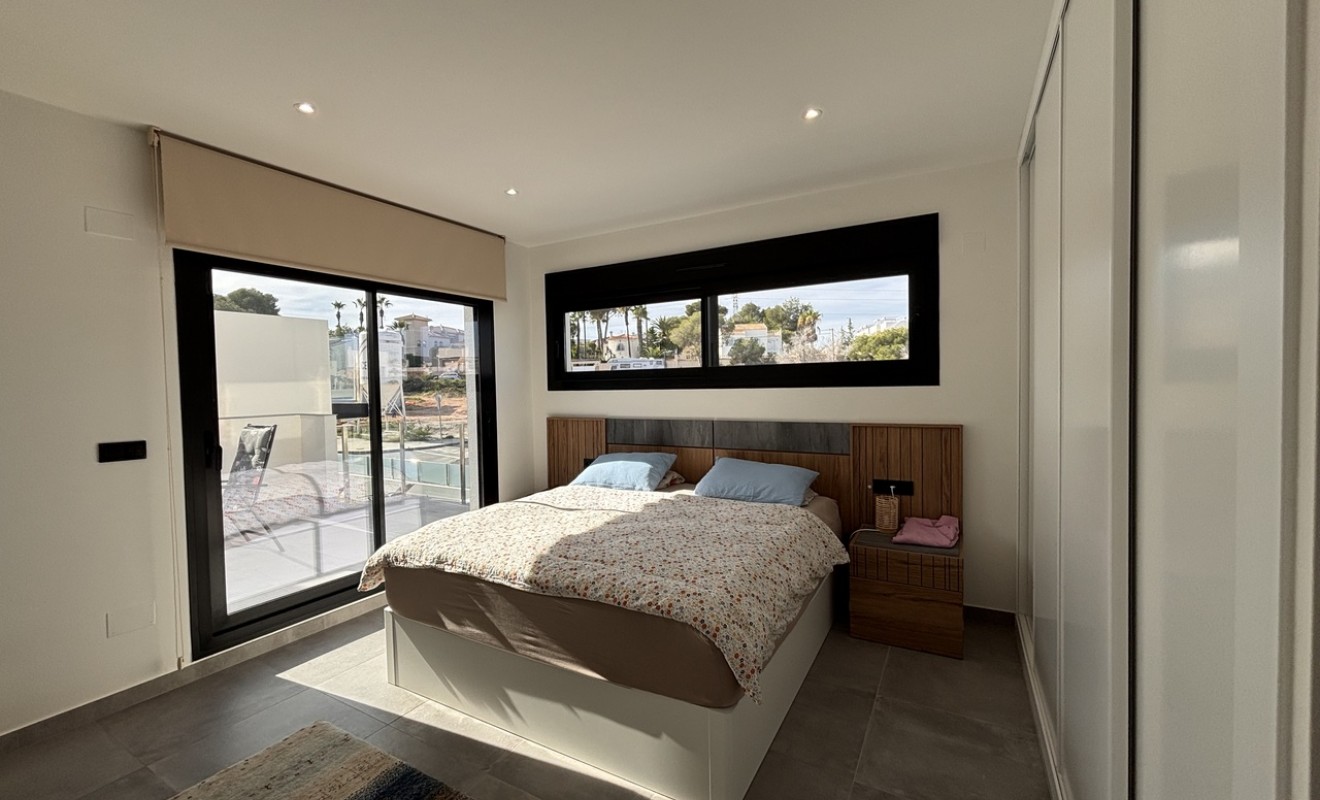 Sale - Villa - Villamartín