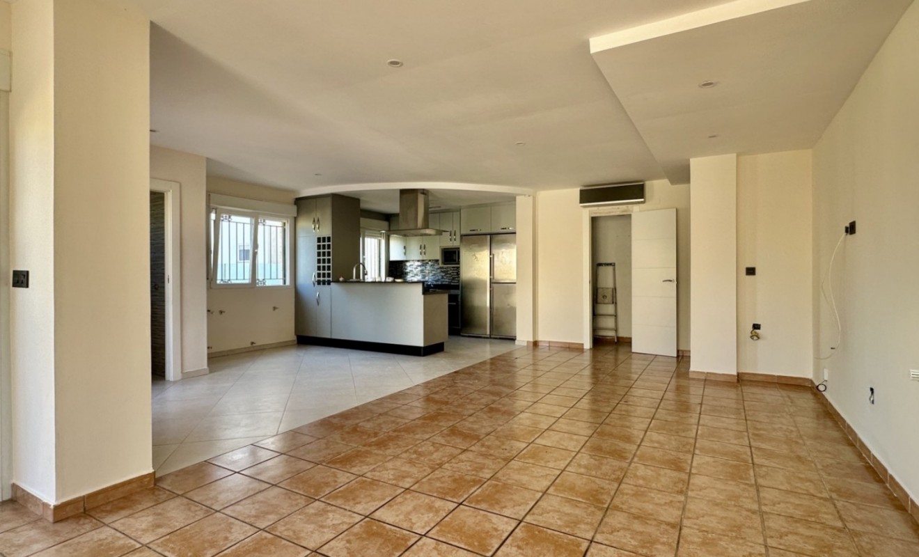 Wederverkoop - Detached villa - Orihuela Costa - Las Filipinas