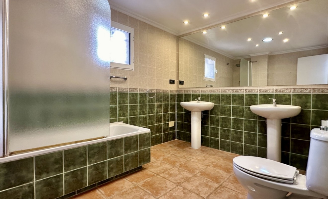 Wederverkoop - Detached villa - Orihuela Costa - Las Filipinas