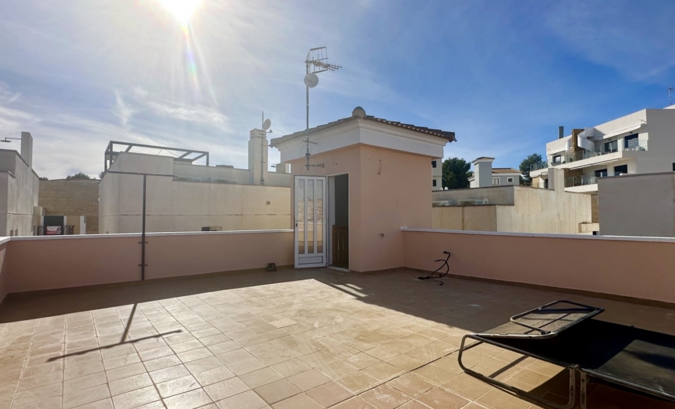 Wederverkoop - Detached villa - Orihuela Costa - Las Filipinas