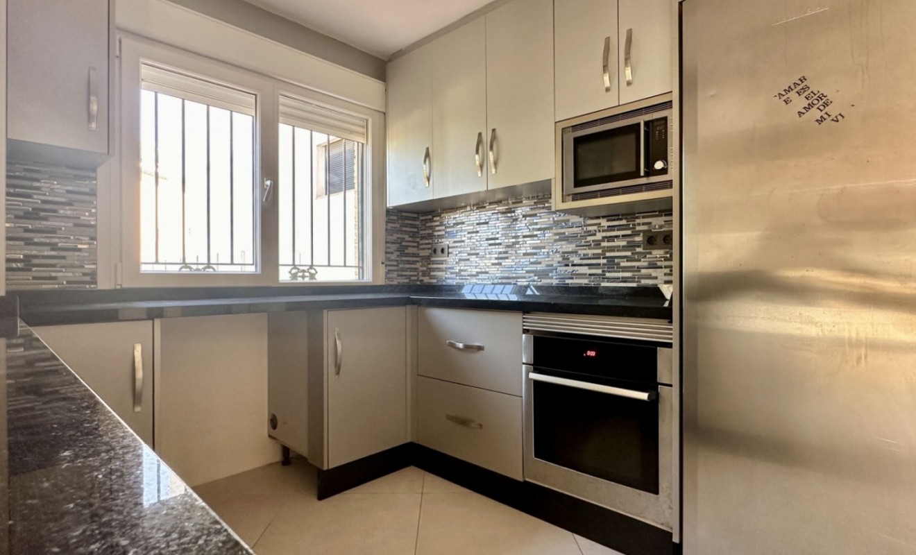 Wederverkoop - Detached villa - Orihuela Costa - Las Filipinas