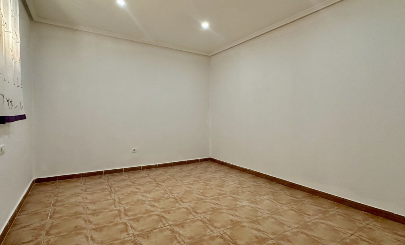 Wederverkoop - Detached villa - Orihuela Costa - Las Filipinas