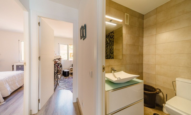 Wederverkoop - Apartamento - Torrevieja - Playa del Cura