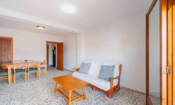 Sale - Penthouse - Torrevieja - Playa de los Naufragos