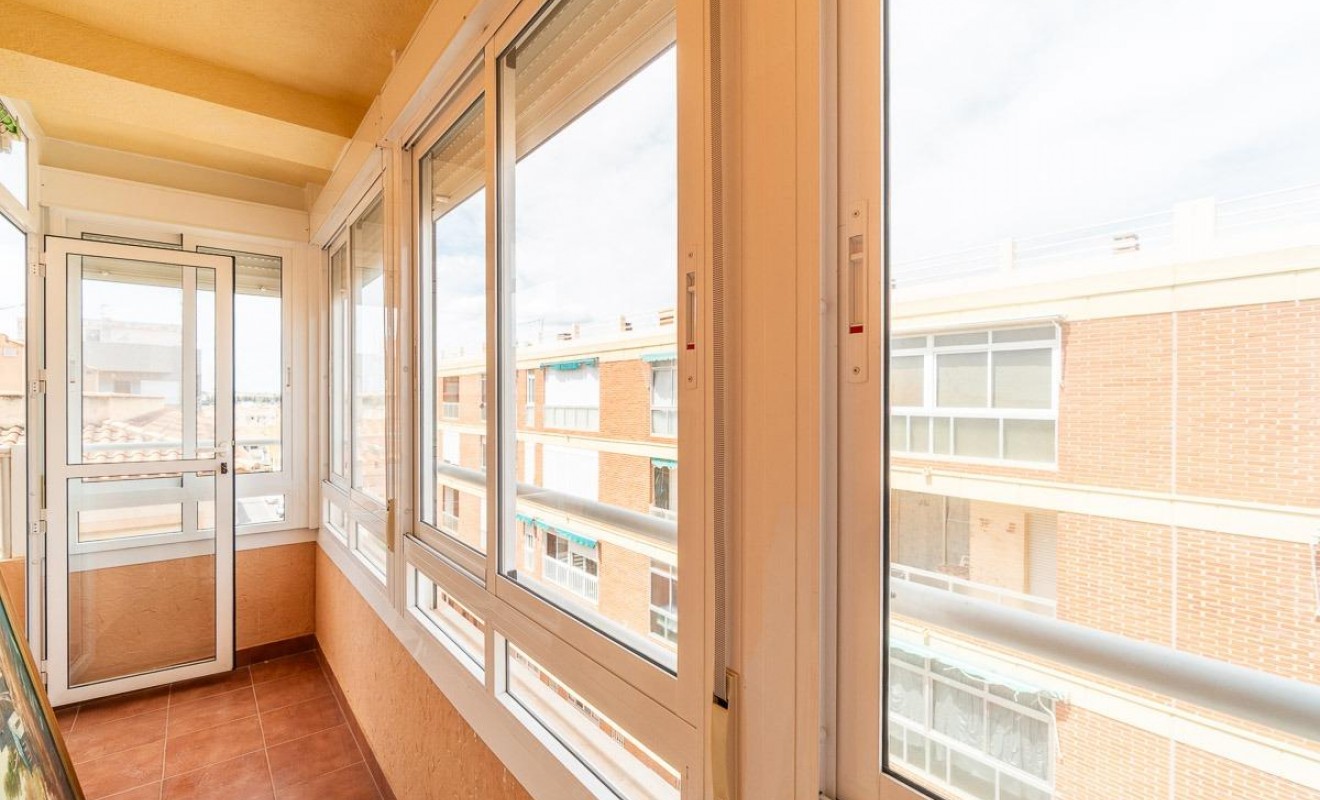 Sale - Penthouse - Torrevieja - Playa de los Naufragos