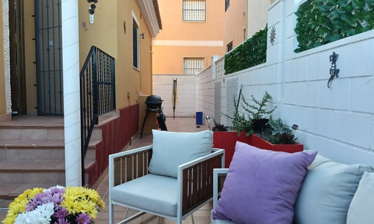 Sale - House - Detached Villa (4) - Los Montesinos - La herrada