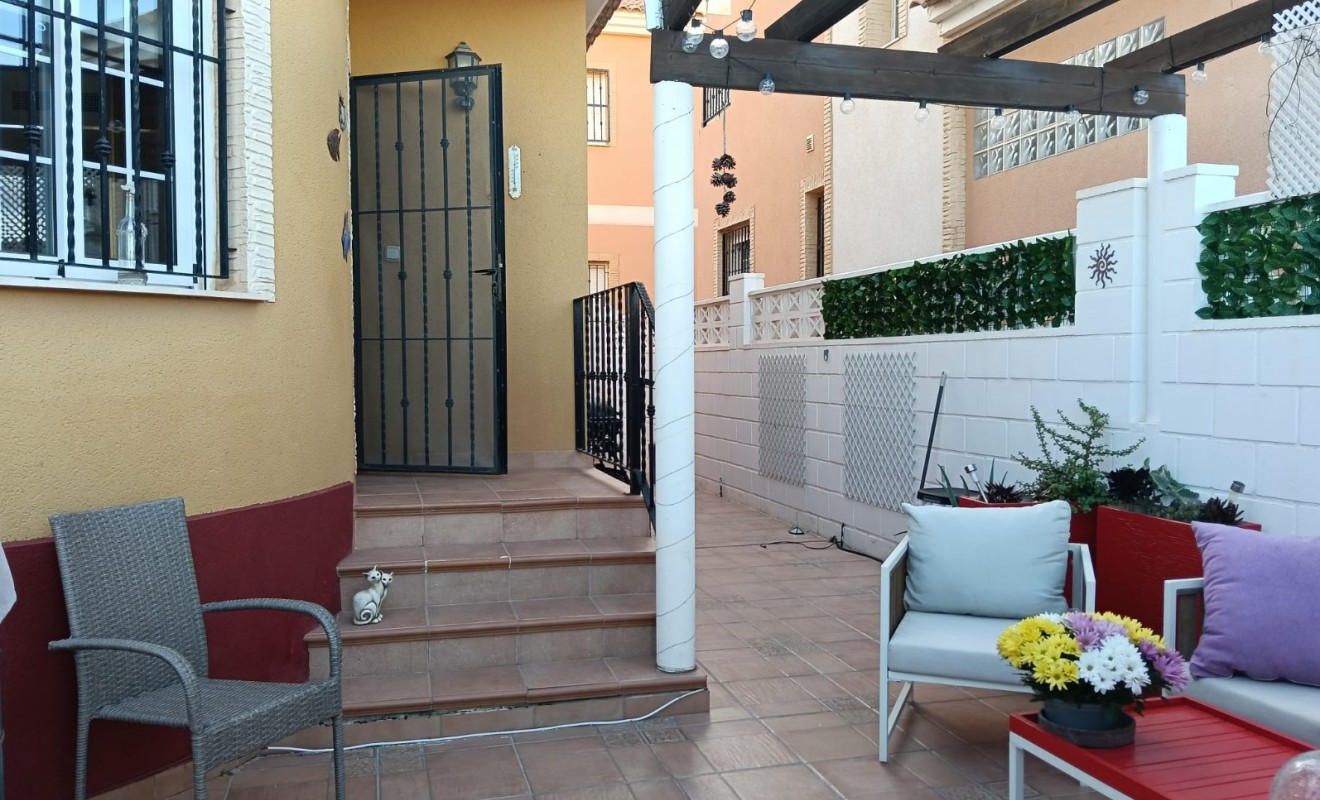 Sale - House - Detached Villa (4) - Los Montesinos - La herrada