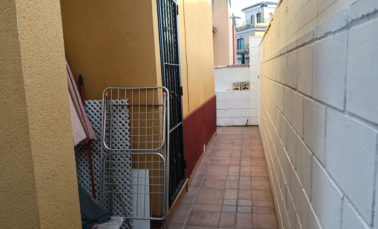 Sale - House - Detached Villa (4) - Los Montesinos - La herrada