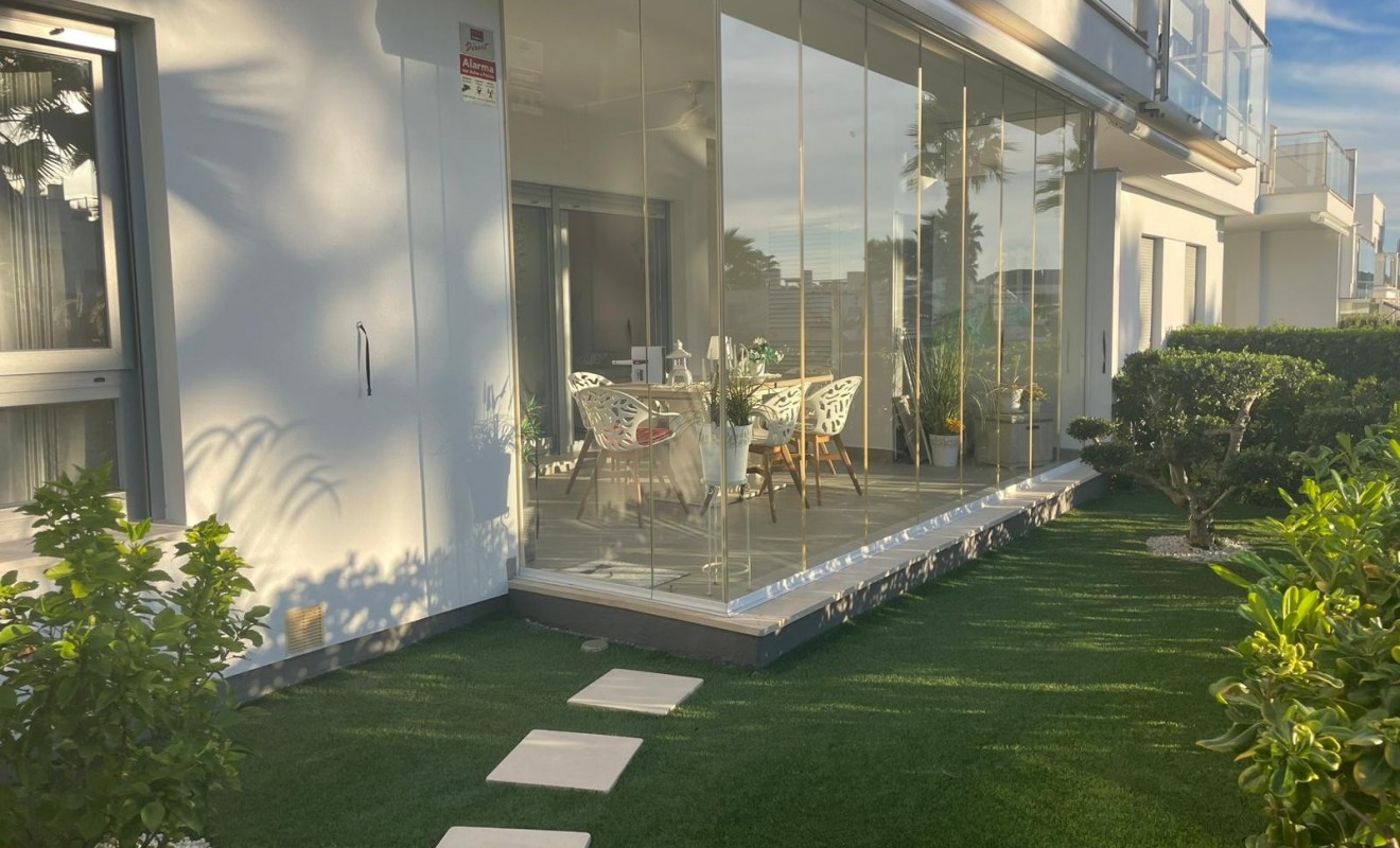 Sale - 1. Apartment / flat - Orihuela - Vistabella Golf