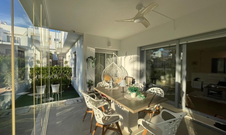 Sale - 1. Apartment / flat - Orihuela - Vistabella Golf