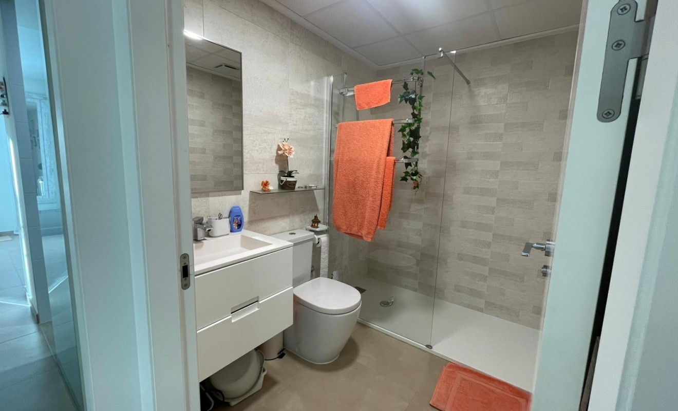 Sale - 1. Apartment / flat - Orihuela - Vistabella Golf