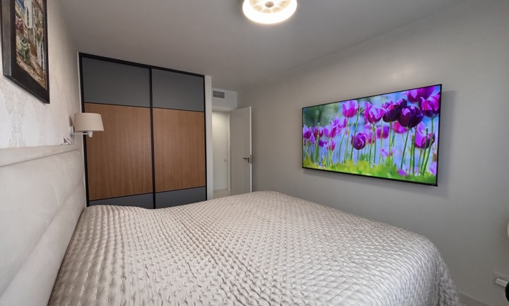 Sale - Apartment - Lo Pagan