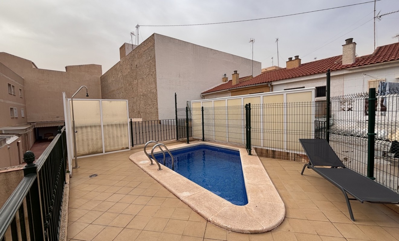 Sale - Apartment - Lo Pagan