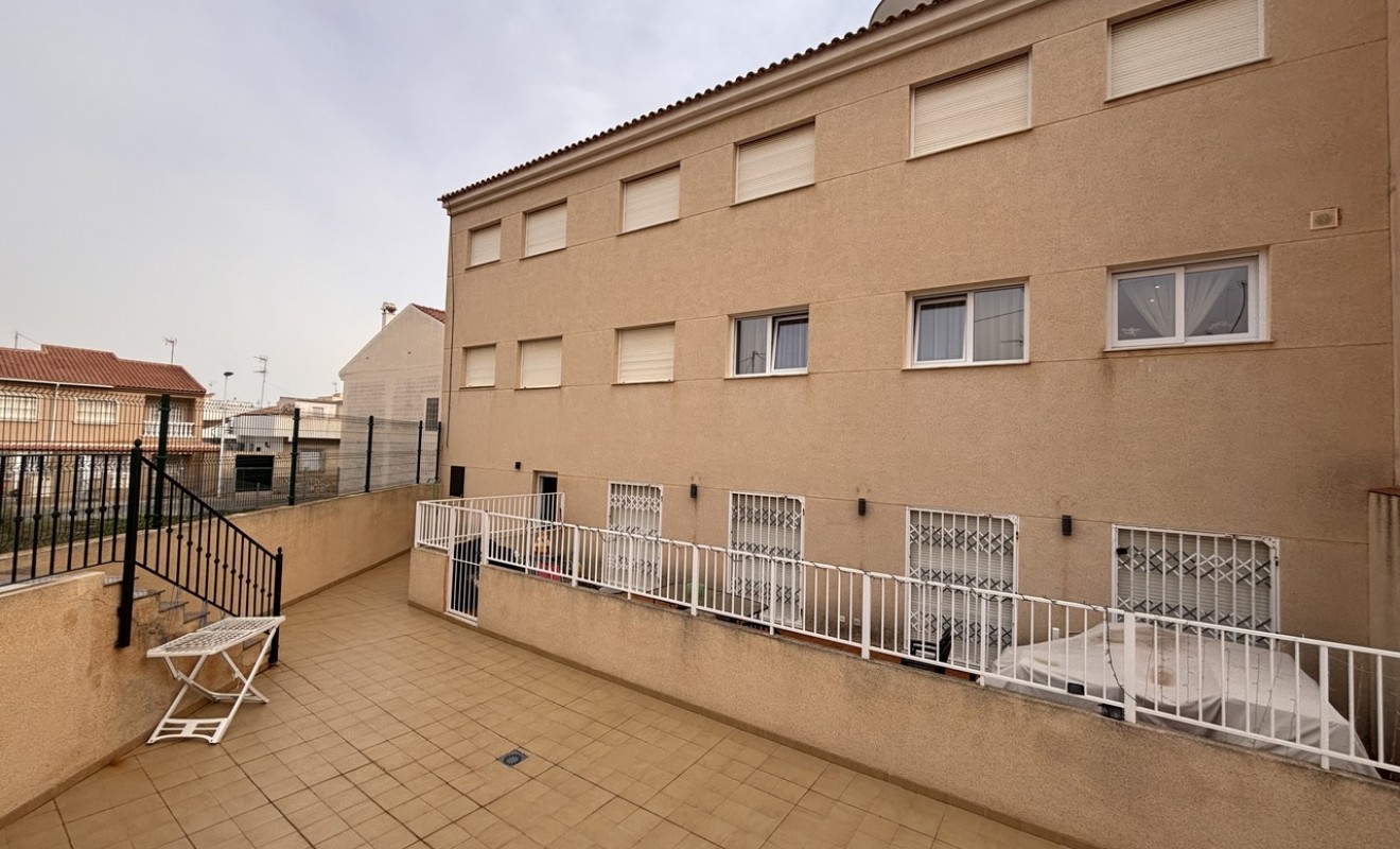 Sale - Apartment - Lo Pagan