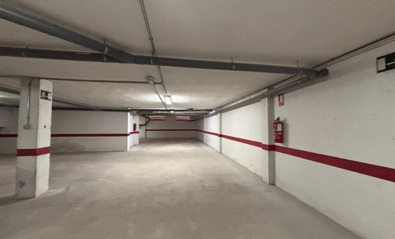 Sale - Apartment - Lo Pagan