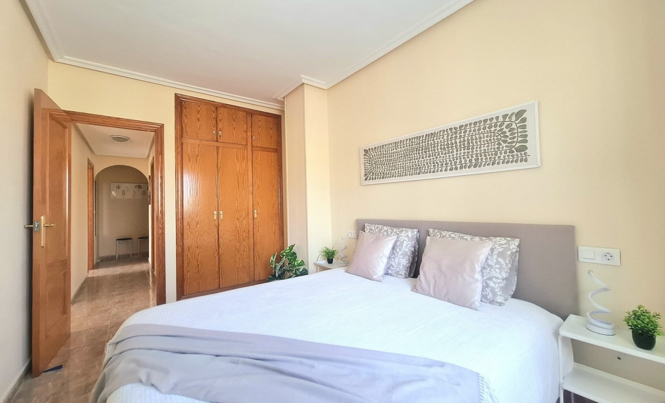 Wederverkoop - Apartamento - Torrevieja - Centro