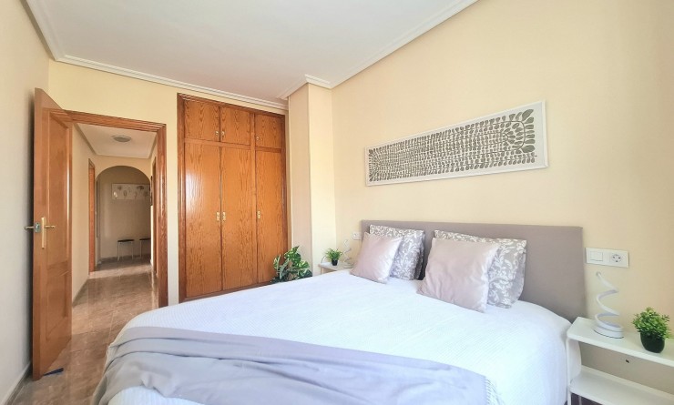 Wederverkoop - Apartamento - Torrevieja - Centro