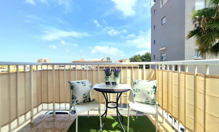 Wederverkoop - Apartamento - Torrevieja - Centro
