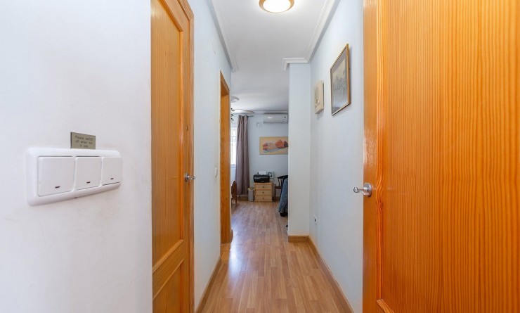 Revente - Villa - Torrevieja - Los balcones