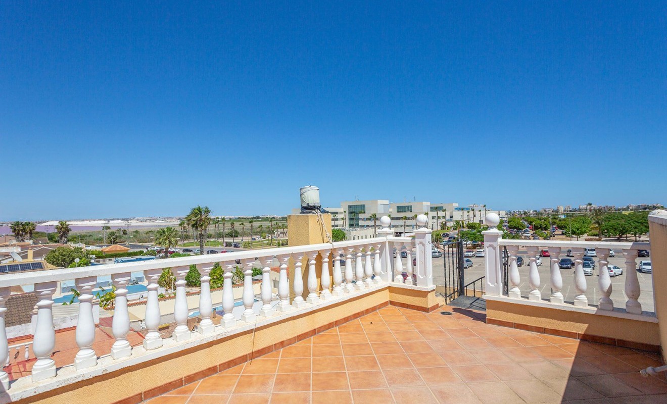 Revente - Villa - Torrevieja - Los balcones