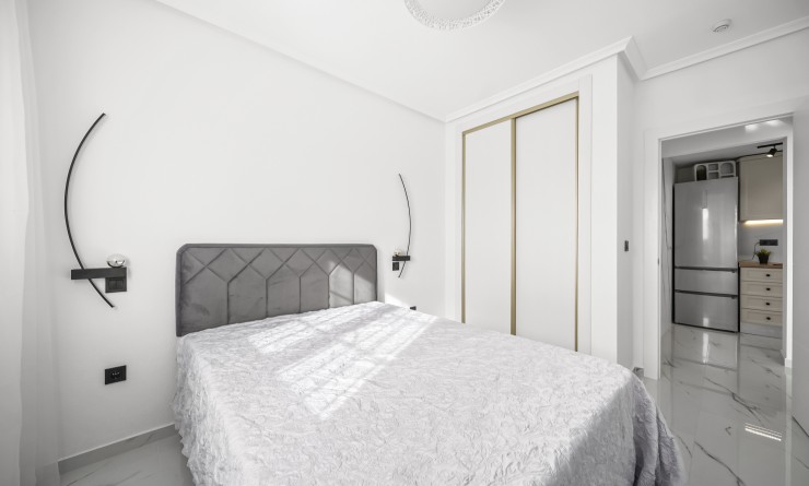 Sale - Apartamento - Orihuela Costa - Playa Flamenca