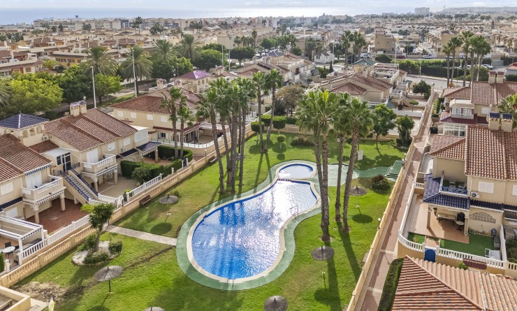 Sale - Apartamento - Orihuela Costa - Playa Flamenca