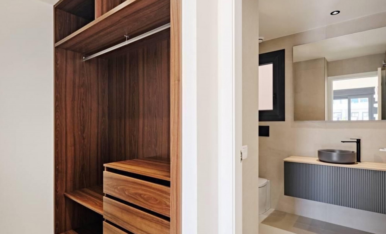 Sale - Apartment - Torrevieja - La Veleta