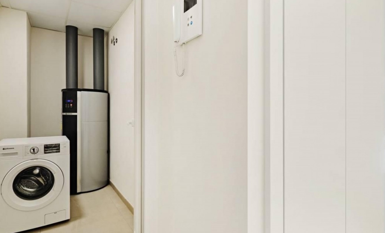 Sale - Apartment - Torrevieja - La Veleta