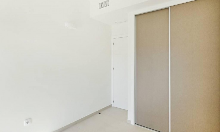 Sale - Apartment - Torrevieja - La Veleta