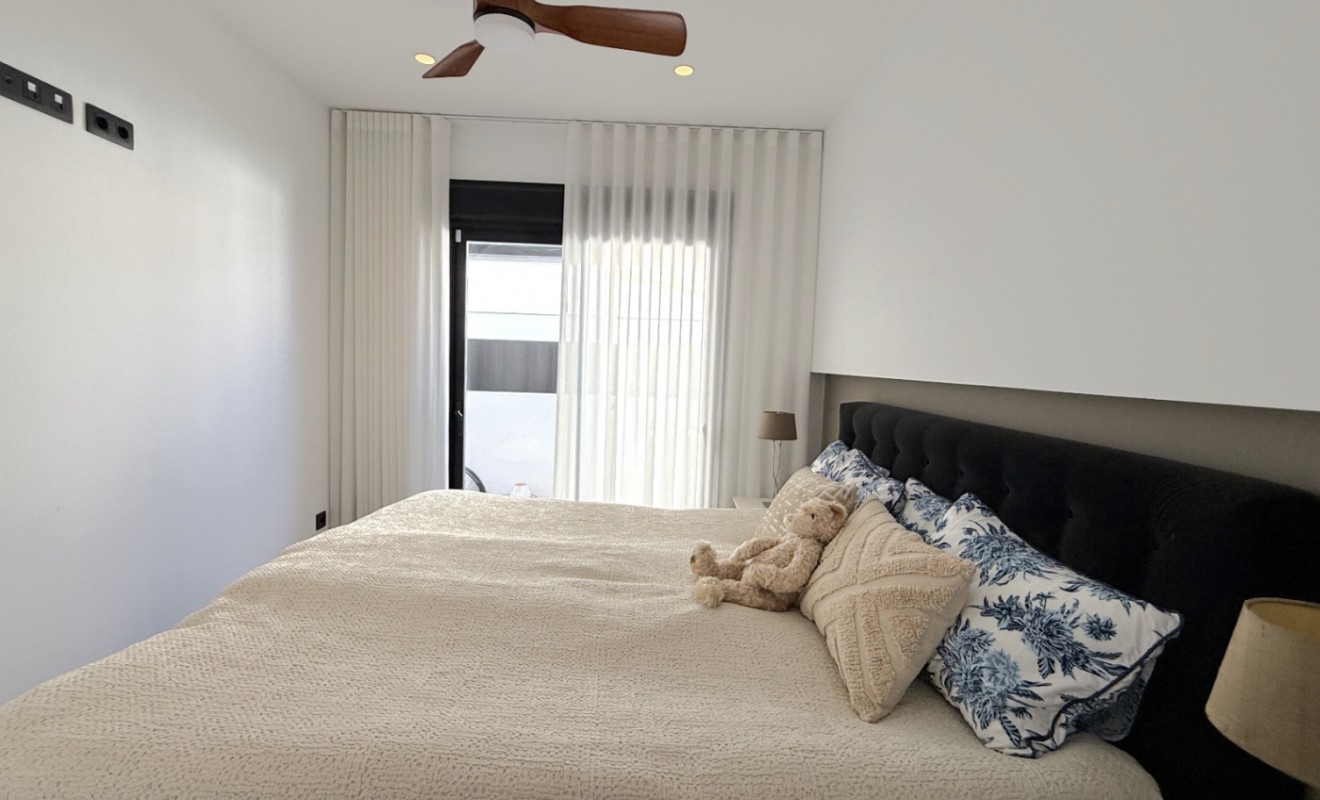 Wederverkoop - Appartement - Pilar de la Horadada - Costa Blanca Sur