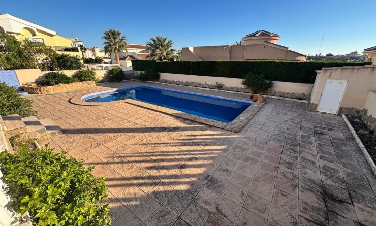 Wederverkoop - Detached House / Villa - Ciudad Quesada - La Fiesta