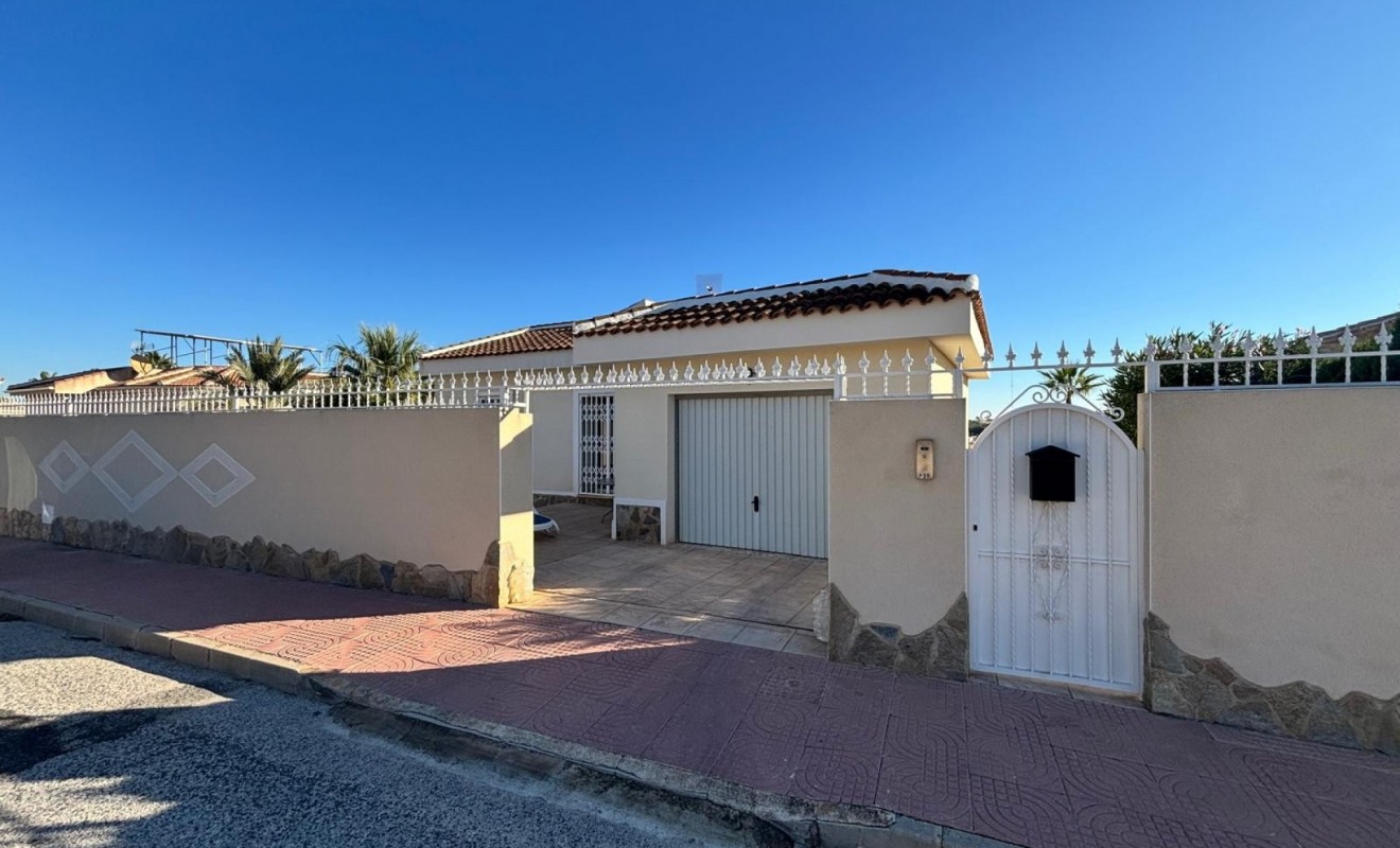 Wederverkoop - Detached House / Villa - Ciudad Quesada - La Fiesta