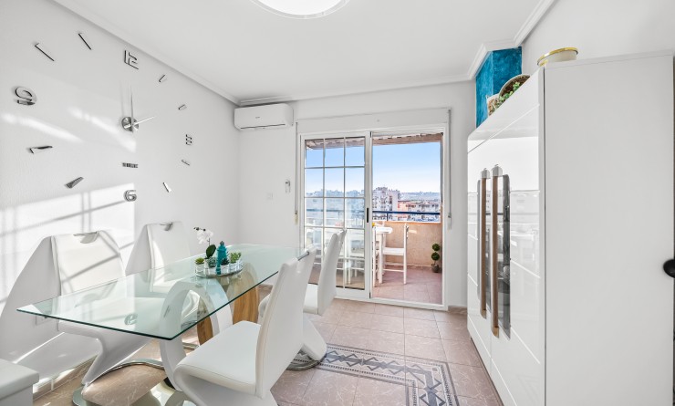 Sale - Apartamento - Torrevieja - La Mata