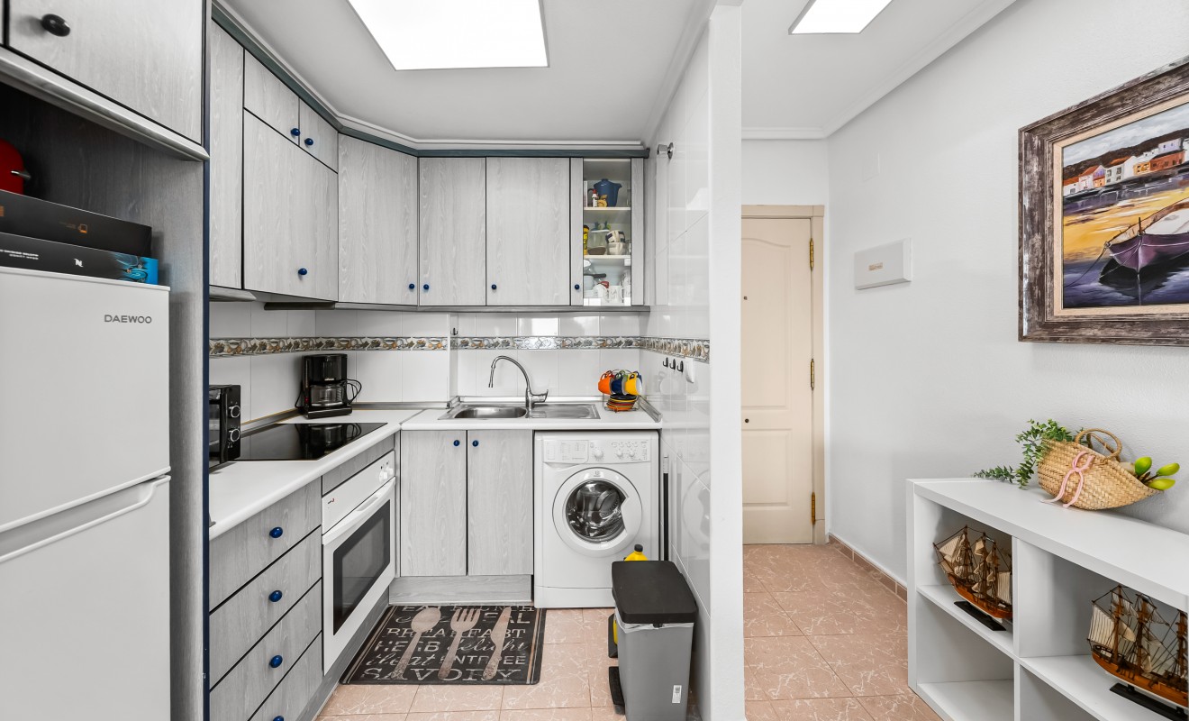 Sale - Apartamento - Torrevieja - La Mata