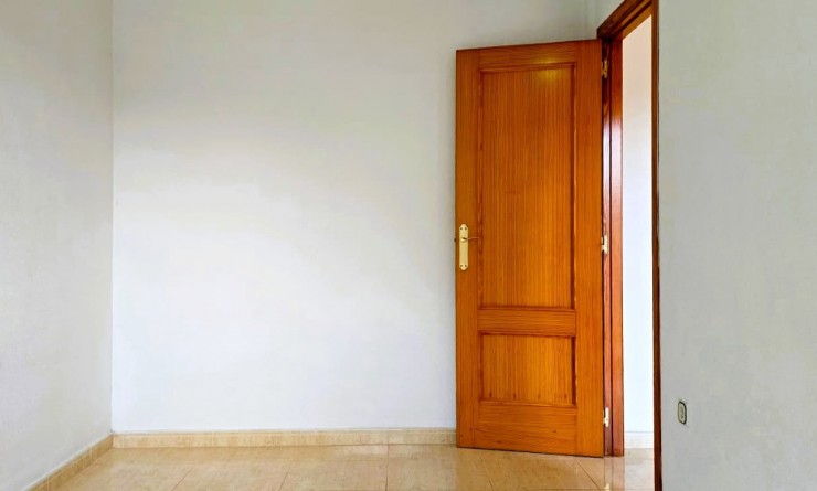 Revente - Apartment / flat - Polop