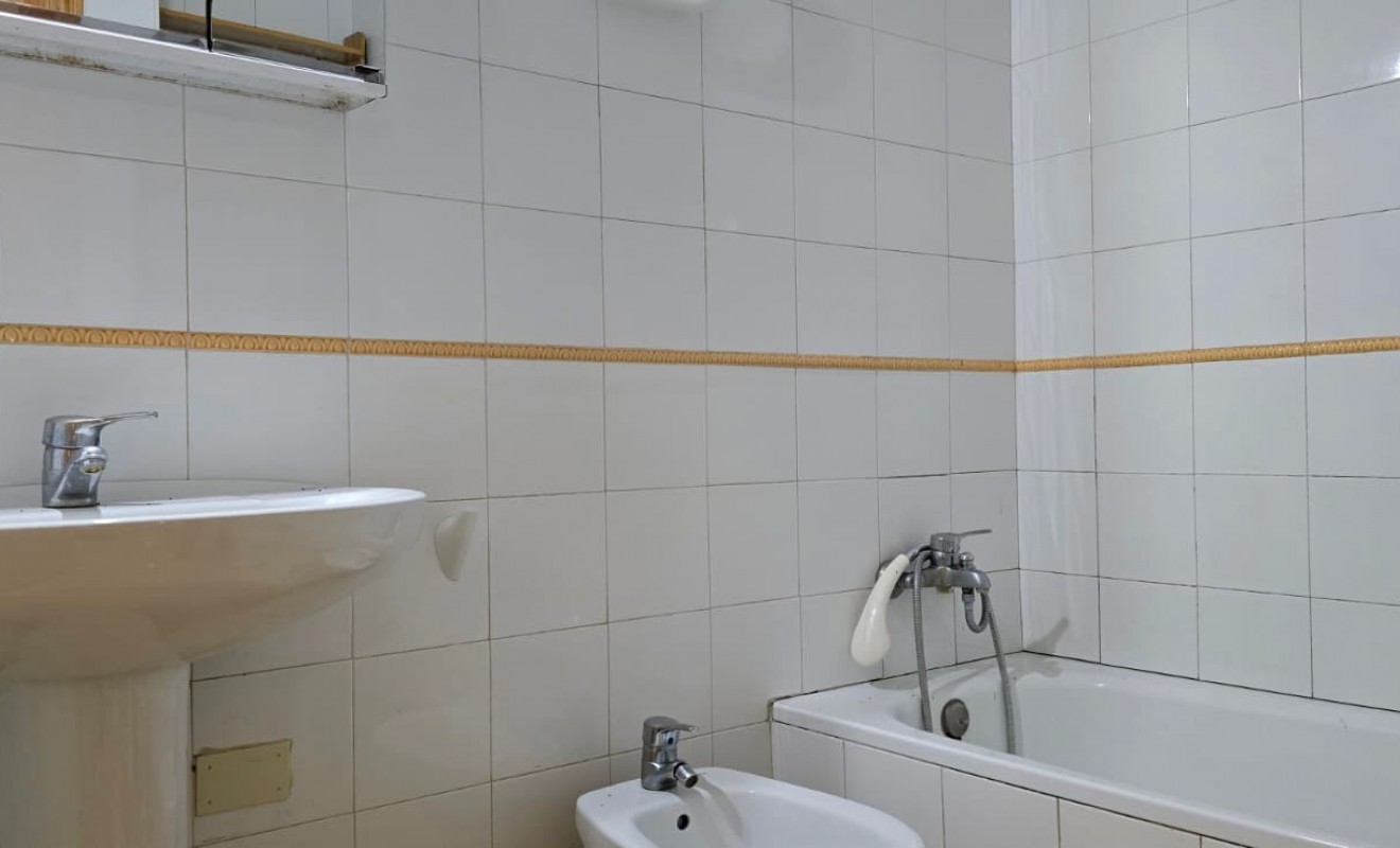 Revente - Apartment / flat - Polop