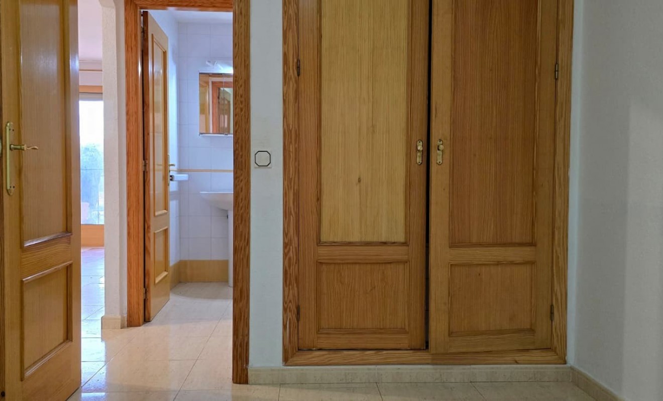 Revente - Apartment / flat - Polop