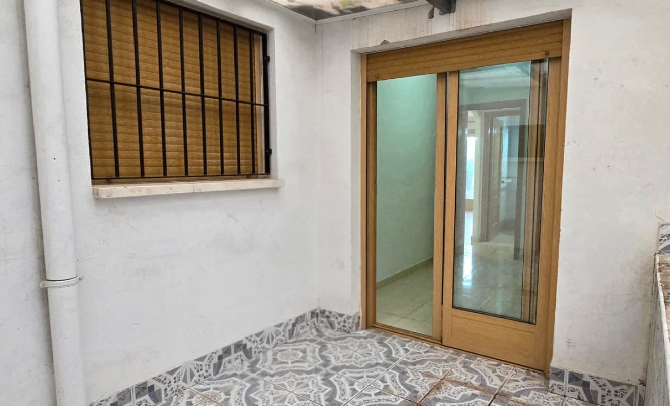 Revente - Apartment / flat - Polop