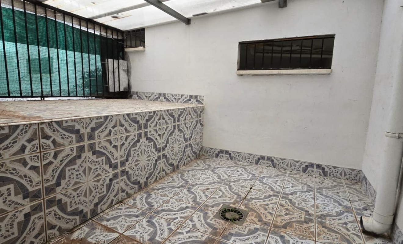 Revente - Apartment / flat - Polop