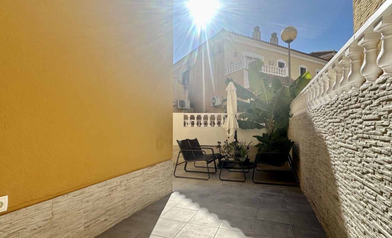 Wederverkoop - Herenhuis - Orihuela Costa - La Florida