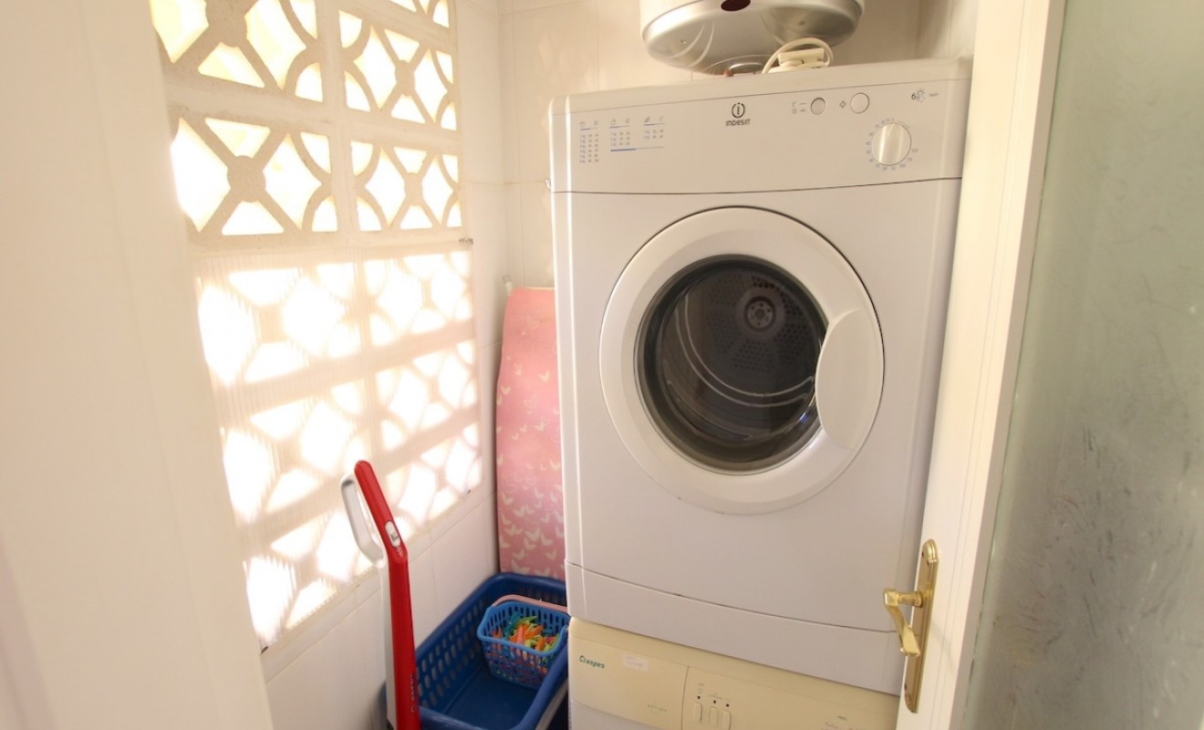 Sale - Apartment - Algorfa