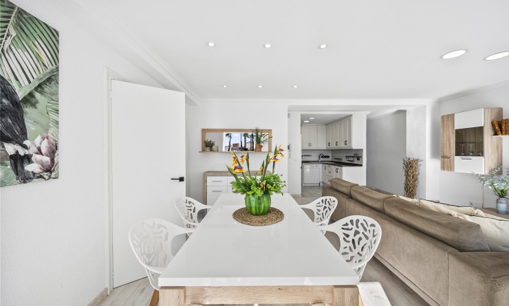 Sale - Apartamento - Torrevieja - Puerto