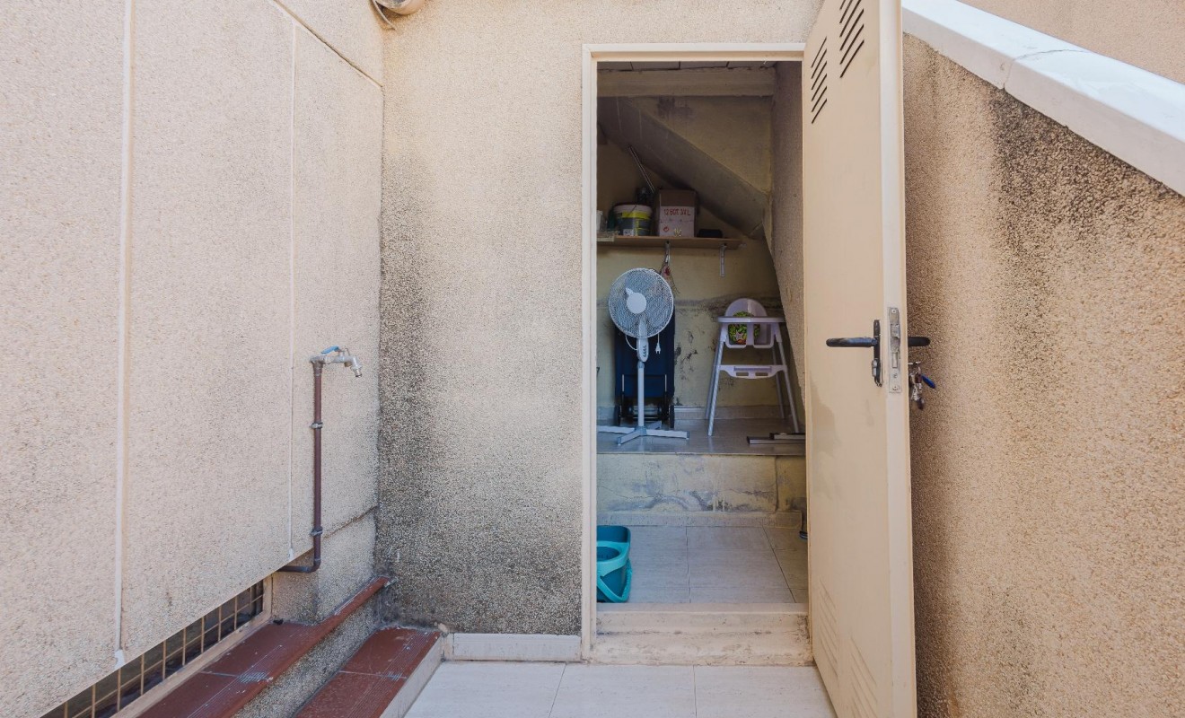 Sale - Bungalow - Torrevieja - Parque de las Naciones