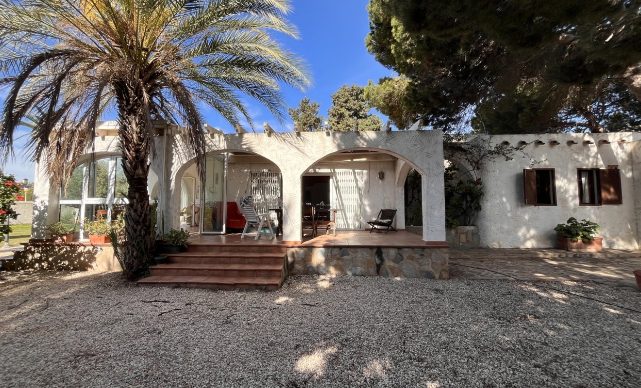 Sale - Villa - Cabo Roig