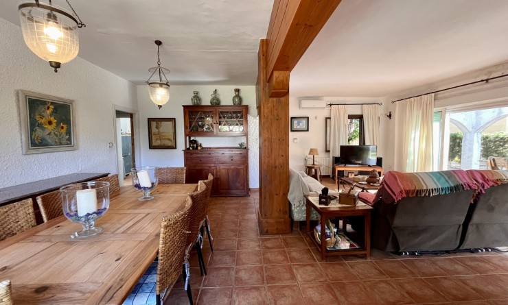 Sale - Villa - Cabo Roig